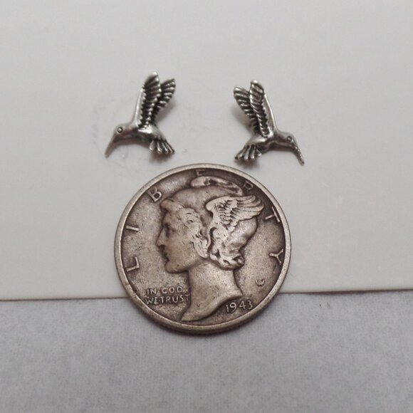 Share Hummingbird Earrings Sterling Silver - Picture 1 of 5